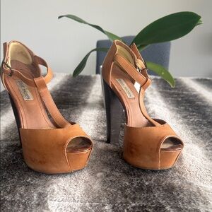 Steve Madden Brown Peep-Toe Platform Heels